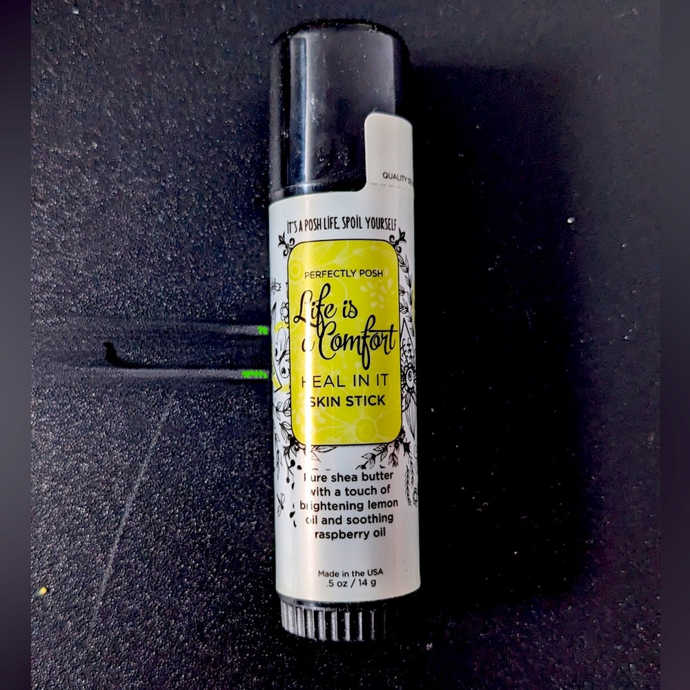 Moisturizing skin stick - Perfectly Posh Life is a Comfort Heal in In